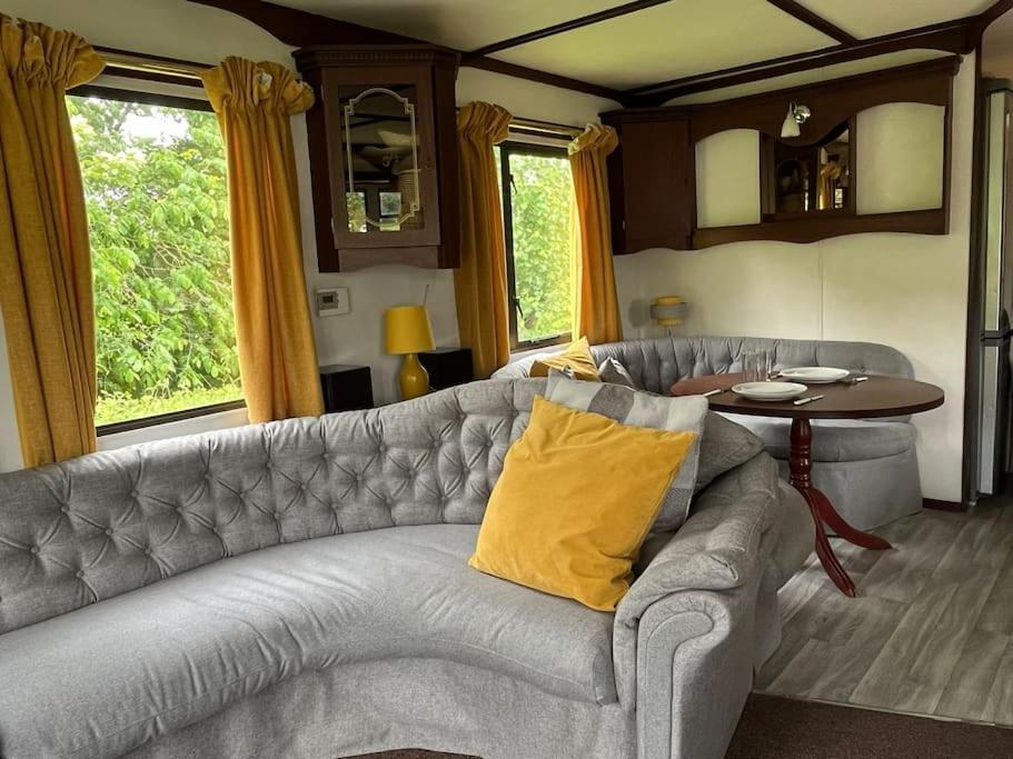 Hare Meadow Lodge Mellor  エクステリア 写真