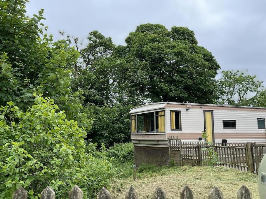 Hare Meadow Lodge Mellor  エクステリア 写真